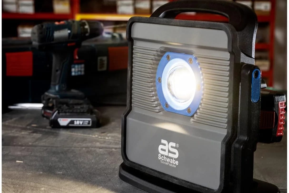 Lampa LED 5500 lm