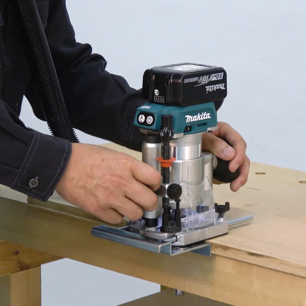 Makita Akum. frezarko-wycinarka 6/8mm LXT ®