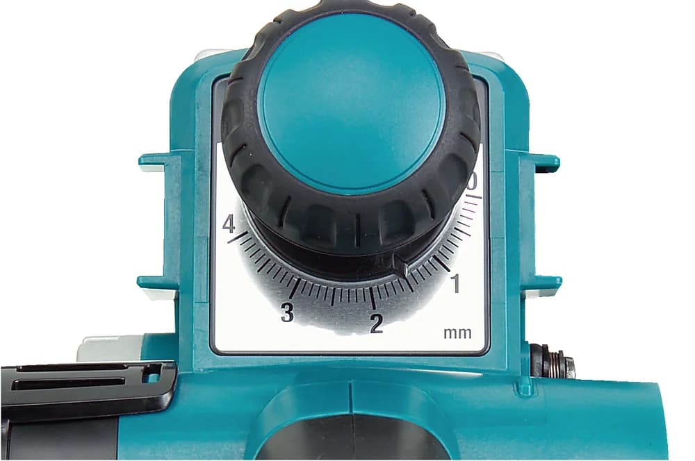 Makita Strug do drewna 850W 82mm - zdjęcie 2