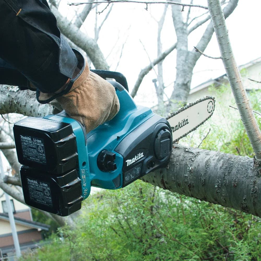 Makita Akum. pilarka łańcuchowa LXT ® 2x18V 30cm - zdjęcie 2
